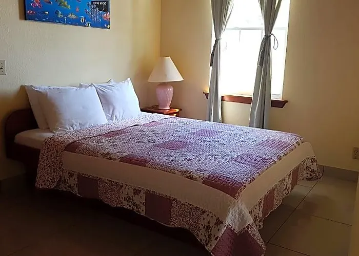 Royal Hotel San Pedro (Ambergris Caye)